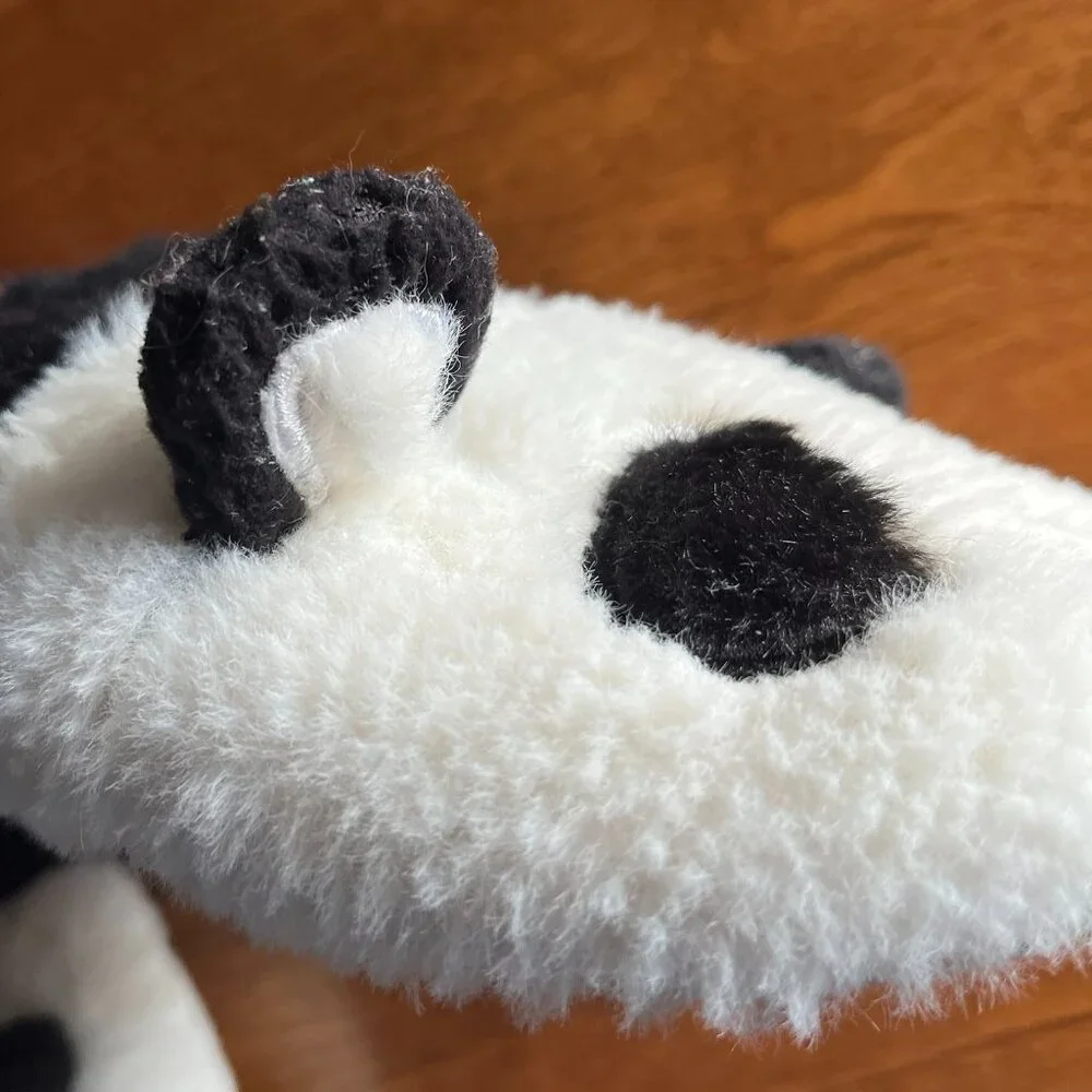 Old Navy plush panda slippers 1-2
